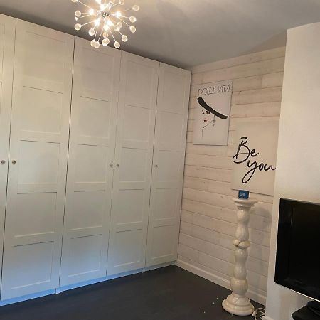 Chez Emmanuel Apartment Сент Екстериор снимка